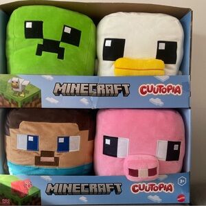 Minecraft 10” plush pack like new!!! Amazing Gift